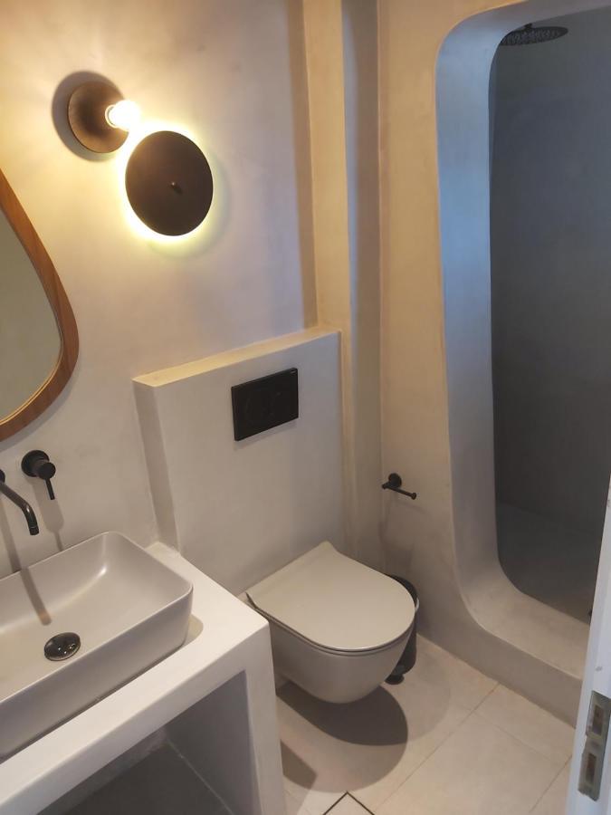 Villa Roussa City Center Fira  Ngoại thất bức ảnh