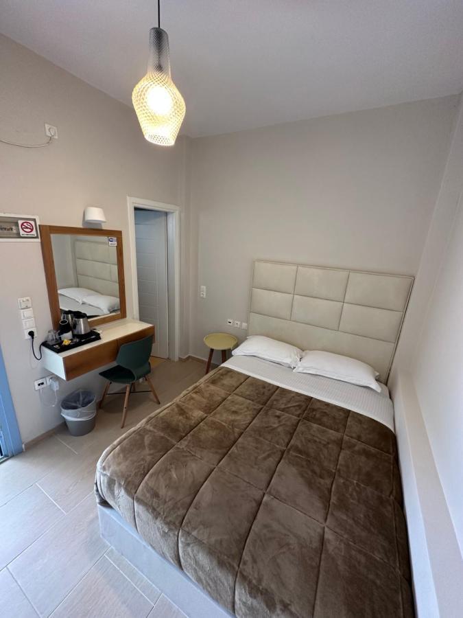 Villa Roussa City Center Fira  Ngoại thất bức ảnh