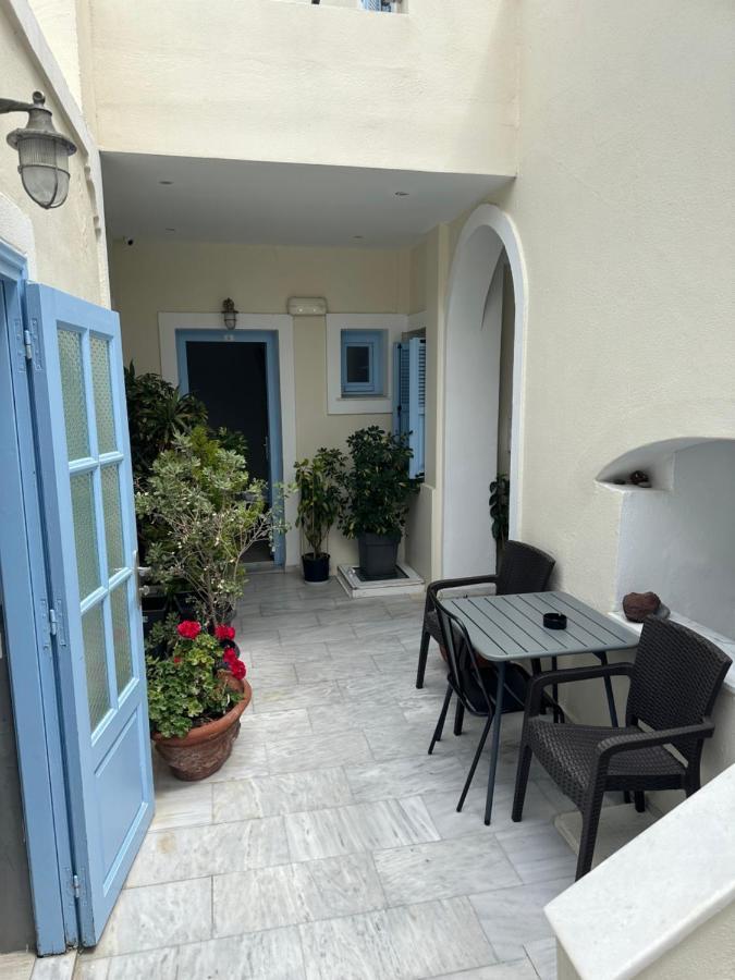 Villa Roussa City Center Fira  Ngoại thất bức ảnh