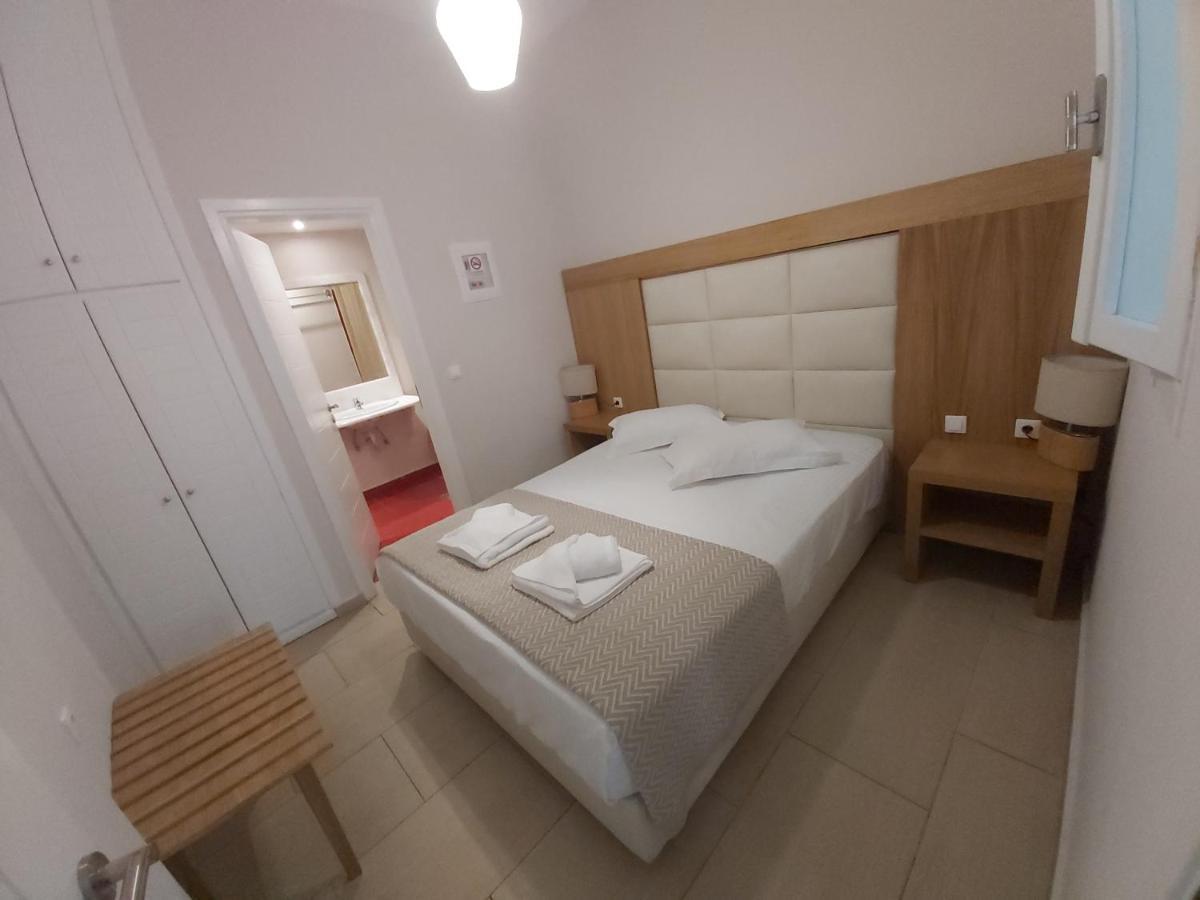 Villa Roussa City Center Fira  Ngoại thất bức ảnh