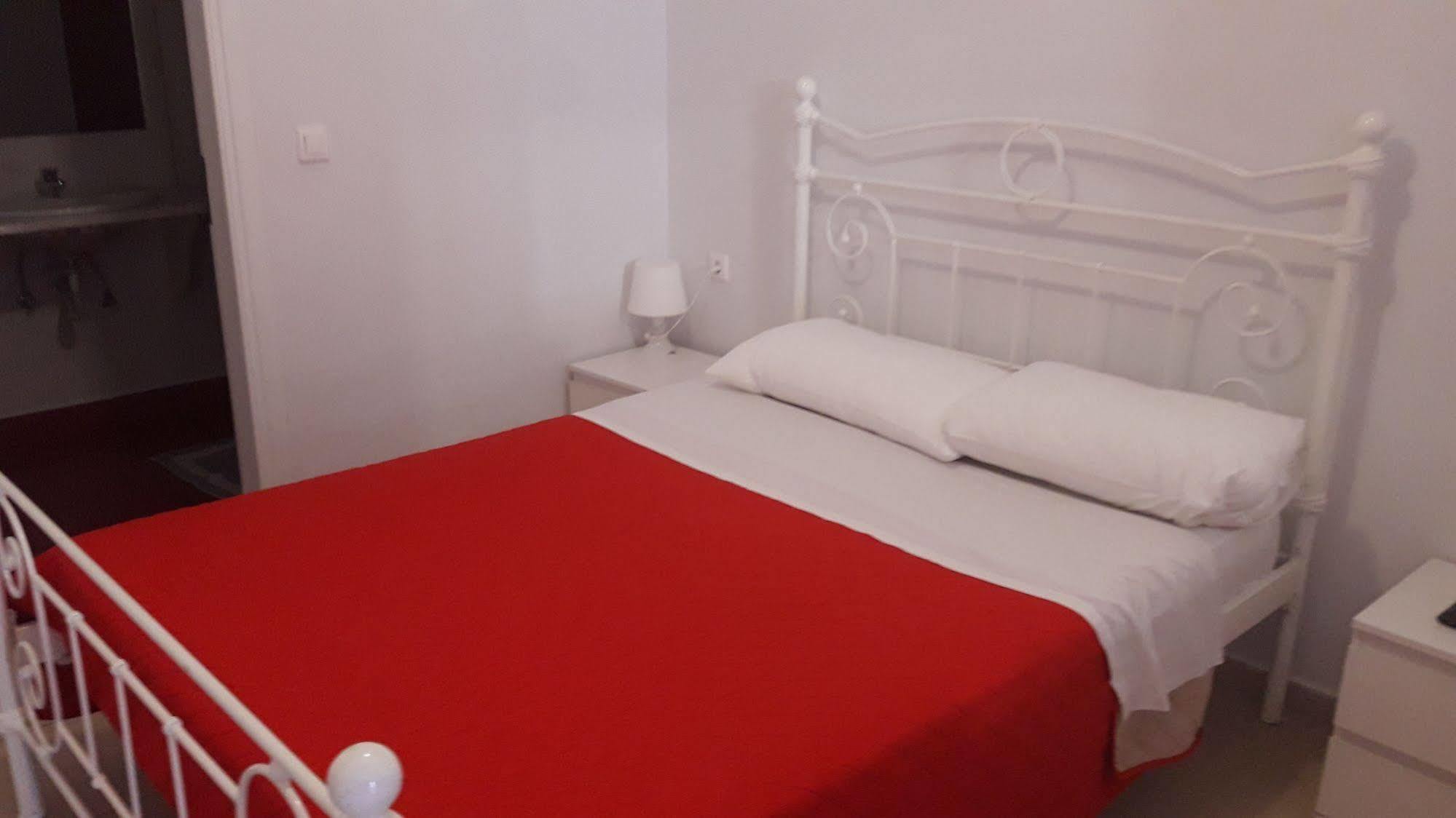 Villa Roussa City Center Fira  Ngoại thất bức ảnh
