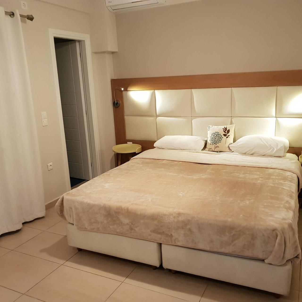 Villa Roussa City Center Fira  Ngoại thất bức ảnh
